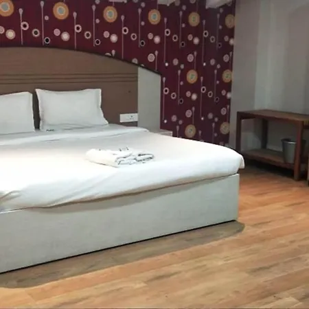 Dew Drop Inn-3